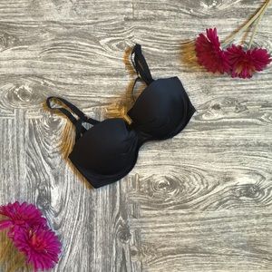 💕3 for $30💕 Black Victoria Secret Bikini Top